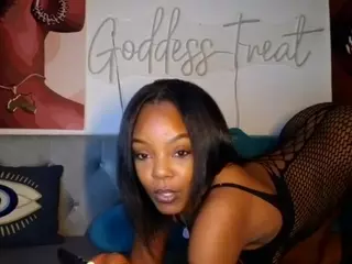 Goddess Treat's Live Sex Cam Show