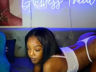 Goddess Treat's Live Sex Cam Show