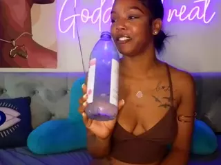 Goddess Treat's Live Sex Cam Show