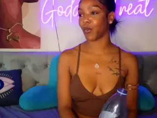 Goddess Treat's Live Sex Cam Show