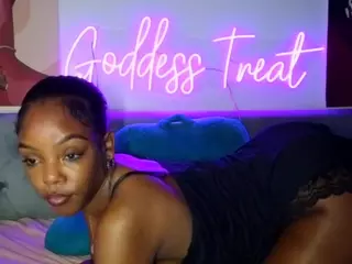 Goddess Treat's Live Sex Cam Show