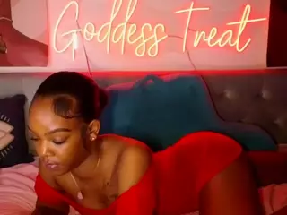 Goddess Treat's Live Sex Cam Show