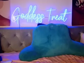 Goddess Treat's Live Sex Cam Show