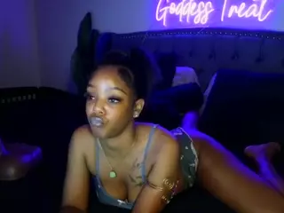 Goddess Treat's Live Sex Cam Show