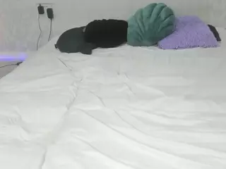 vampire-girl's Live Sex Cam Show