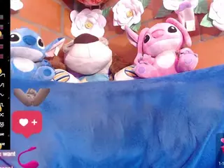 ingritbittch's Live Sex Cam Show