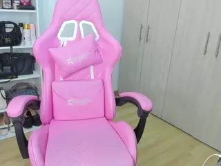Antonia's Live Sex Cam Show