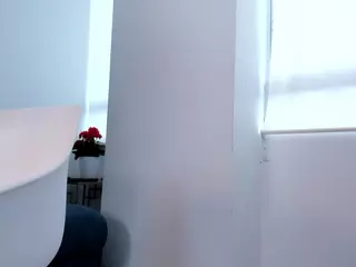 Ann's Live Sex Cam Show