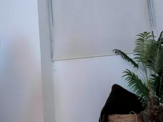 Ann's Live Sex Cam Show