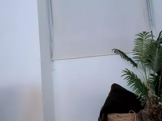 Ann's Live Sex Cam Show