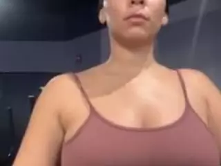 Alisson's Live Sex Cam Show