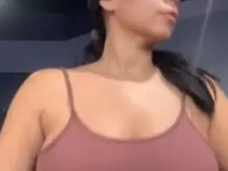 Alisson's Live Sex Cam Show