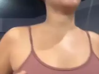 Alisson's Live Sex Cam Show