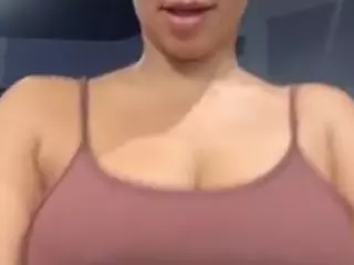 Alisson's Live Sex Cam Show