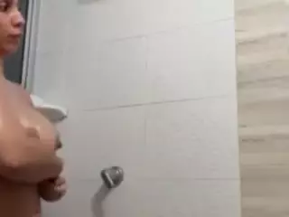 Alisson's Live Sex Cam Show