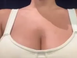 Alisson's Live Sex Cam Show