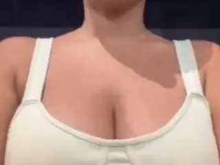 Alisson's Live Sex Cam Show