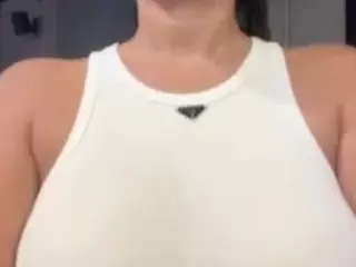 Alisson's Live Sex Cam Show