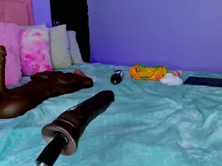 Shantall Jones's Live Sex Cam Show