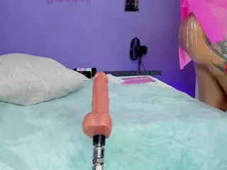 Shantall Jones's Live Sex Cam Show