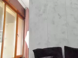 sassyt33n's Live Sex Cam Show