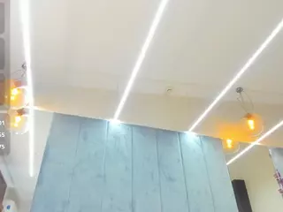 sassyt33n's Live Sex Cam Show