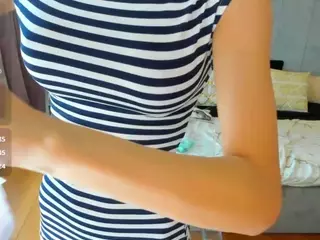 sassyt33n's Live Sex Cam Show