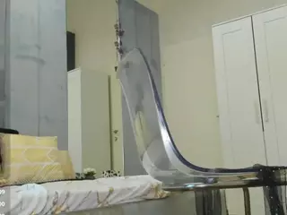 sassyt33n's Live Sex Cam Show