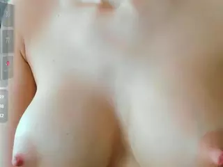 sassyt33n's Live Sex Cam Show