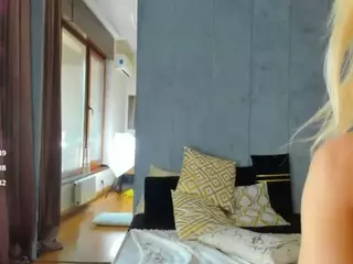sassyt33n's Live Sex Cam Show