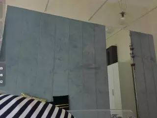 sassyt33n's Live Sex Cam Show