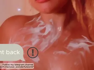 alicepinkys's Live Sex Cam Show