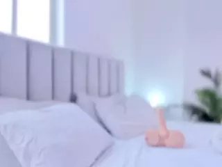 S A R A H. FX's Live Sex Cam Show