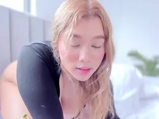 S A R A H. FX's Live Sex Cam Show