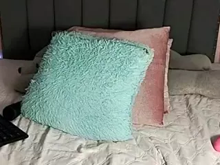 sofiialynn's Live Sex Cam Show