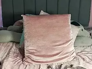 sofiialynn's Live Sex Cam Show
