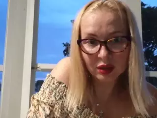 Mikagray's Live Sex Cam Show