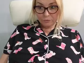 Mikagray's Live Sex Cam Show