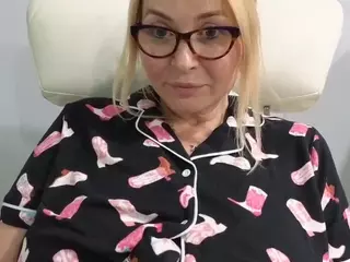 Mikagray's Live Sex Cam Show