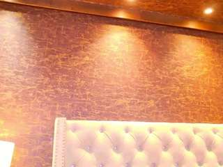 Live cam show with MAYRA PRESTON