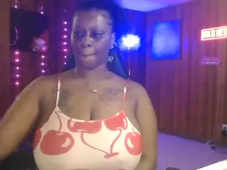Qveen Purp's Live Sex Cam Show