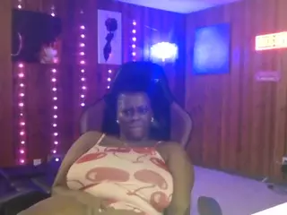 Qveen Purp's Live Sex Cam Show