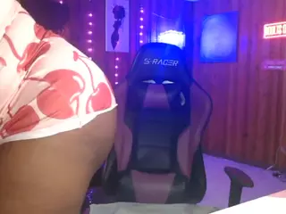 Qveen Purp's Live Sex Cam Show