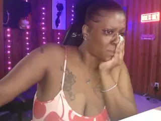Qveen Purp's Live Sex Cam Show
