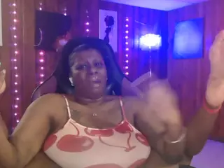Qveen Purp's Live Sex Cam Show