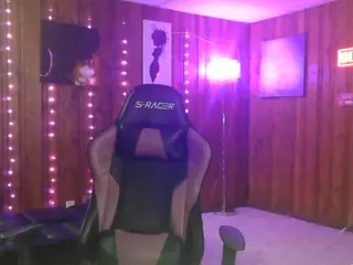 Qveen Purp's Live Sex Cam Show