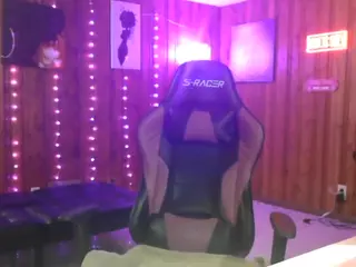 Qveen Purp's Live Sex Cam Show
