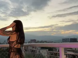 MadeleineMorales's Live Sex Cam Show