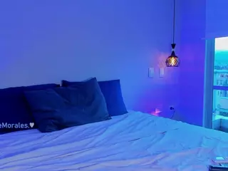 MadeleineMorales's Live Sex Cam Show