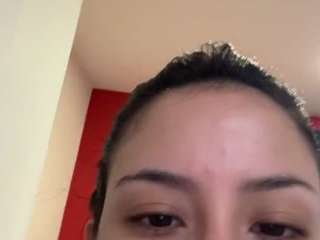 Live cam show with MadeleineMorales